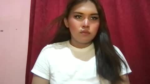 sweety_heart18 online show from May 9, 5:34 am