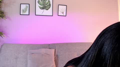 . online show from January 17, 12:21 pm