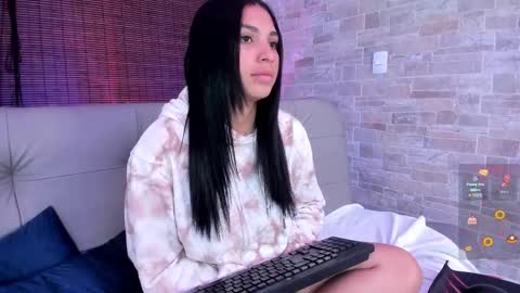 . online show from March 7, 12:34 pm