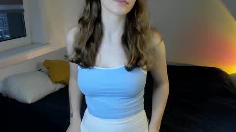 Bella . online show from September 16, 4:08 pm