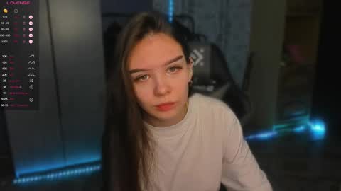 sweetydeviliya online show from December 4, 2:32 am