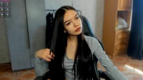 sweetydeviliya online show from April 28, 8:52 am