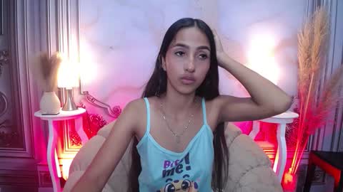 LAURA online show from October 14, 12:06 pm