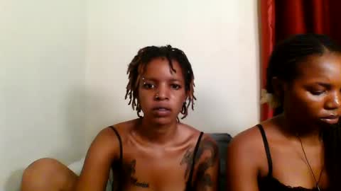 Snapshot of sweetz_candice chatting on May 1, 1:54 am sweetz_candice online show from May 1, 1:54 am