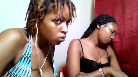 Snapshot of sweetz_candice chatting on May 31, 5:42 pm sweetz_candice online show from May 31, 5:42 pm