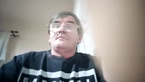 Raymond online show from January 12, 3:50 pm