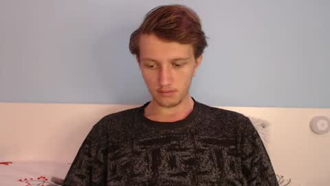 Snapshot of swetieecharmm chatting on February 16, 7:04 am Cat online show from February 16, 7:04 am