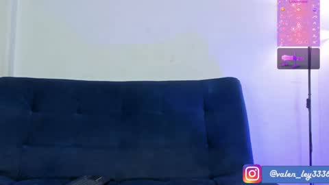 tina 3 online time from 9  to 4  online show from December 19, 3:07 am