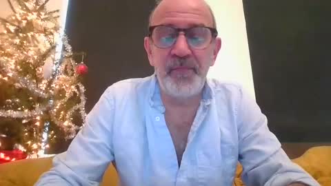 Snapshot of swimmi70 chatting on January 15, 1:31 pm swimmi70 online show from January 15, 1:31 pm