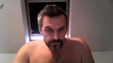 swinger_men_austria online show from February 10, 7:01 am