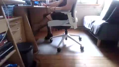 Snapshot of swisscouple73 chatting on February 14, 8:10 am Swiss Couple online show from February 14, 8:10 am