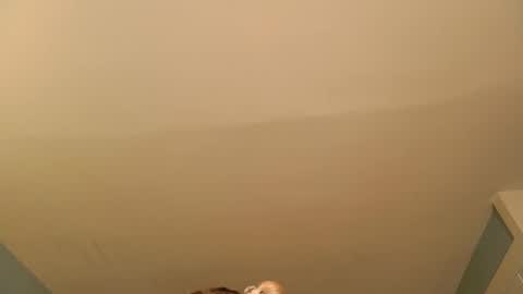 Snapshot of switchykitty chatting on March 1, 10:24 am ashley blayde online show from March 1, 10:24 am