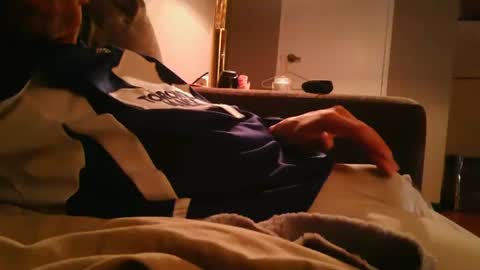 swontguy2025 online show from April 13, 5:35 am