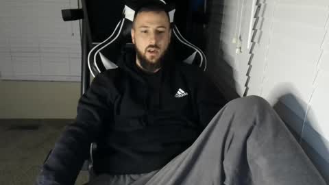 swoozy_ online show from September 14, 12:21 am