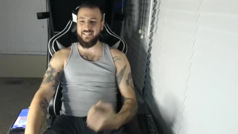 swoozy_ online show from September 20, 12:11 am