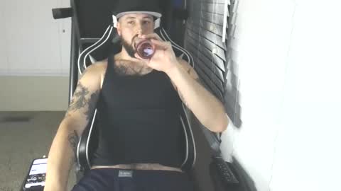 swoozy_ online show from November 13, 1:26 am