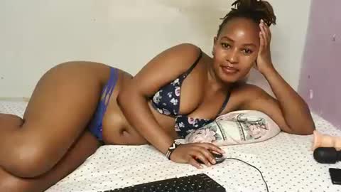 swt_bby online show from May 2, 10:20 am