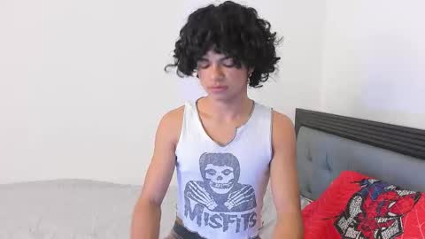 swwet_boy online show from March 12, 1:06 pm