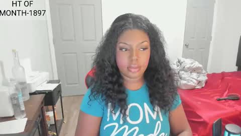 sxamleuy online show from November 18, 3:45 am