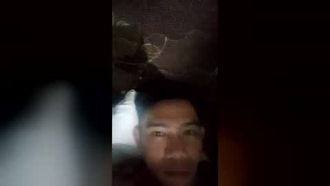 syamsulrizal05121992176703 online show from June 23, 7:12 pm