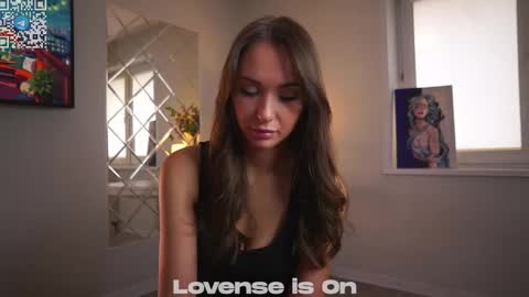 Sophie online show from October 8, 1:58 am