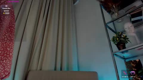 Snapshot of sylviarussell chatting on February 28, 6:41 pm Sylvia online show from February 28, 6:41 pm