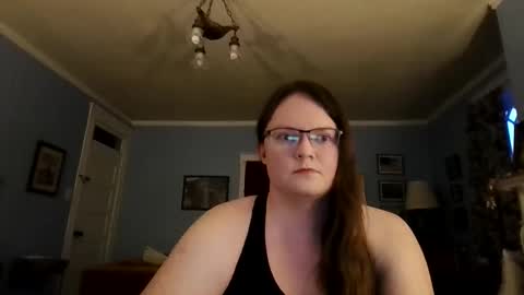 sylviexxxfun online show from June 11, 1:05 am