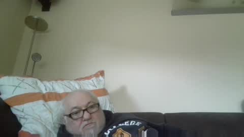 synek65 online show from December 8, 10:30 am