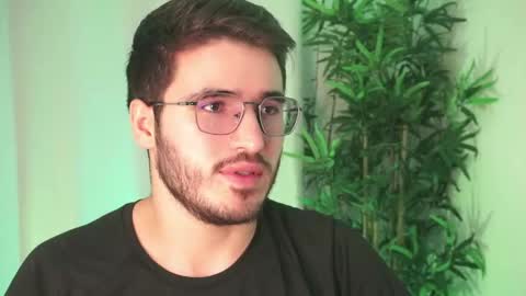 t0ny_wylie online show from April 15, 3:30 pm