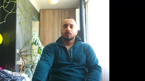 Huracane online show from April 22, 7:55 am