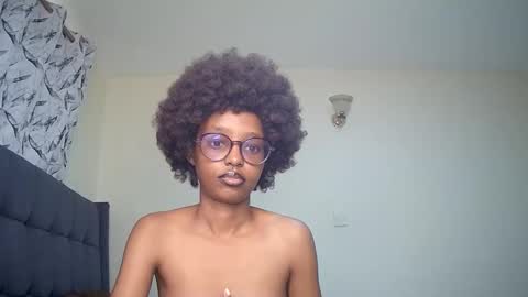 Snapshot of t_okyo chatting on December 25, 9:13 am TOKYO online show from December 25, 9:13 am