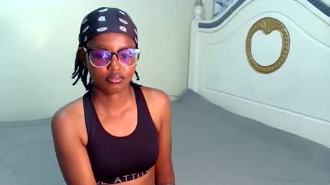 Snapshot of t_okyo chatting on September 8, 6:07 pm TOKYO online show from September 8, 6:07 pm