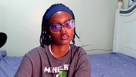 Snapshot of t_okyo chatting on September 10, 6:08 pm TOKYO online show from September 10, 6:08 pm