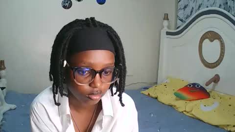 Snapshot of t_okyo chatting on November 5, 3:39 am TOKYO online show from November 5, 3:39 am