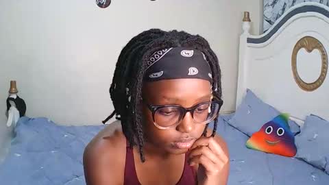 Snapshot of t_okyo chatting on November 19, 4:40 pm TOKYO online show from November 19, 4:40 pm