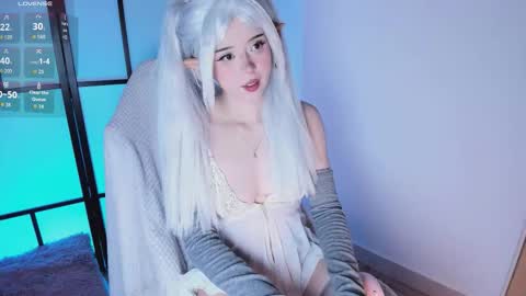 Snapshot of ta_miau chatting on November 13, 10:30 pm Nice to meet you I am Mia3 online show from November 13, 10:30 pm