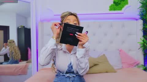 Arianna online show from January 16, 1:47 pm