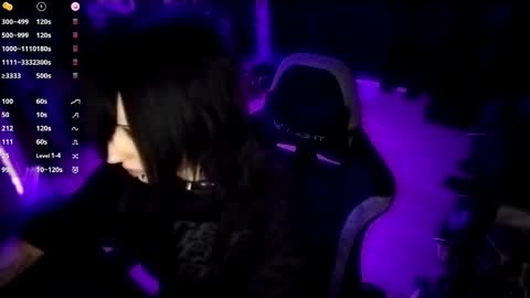 Lina online show from April 19, 6:10 pm