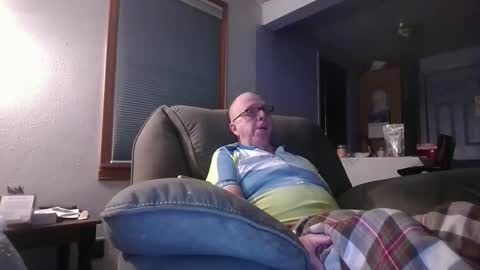 tacrunner66_ online show from January 10, 5:20 am