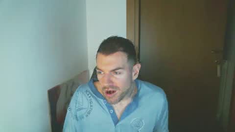 taf1989 online show from December 4, 5:38 am