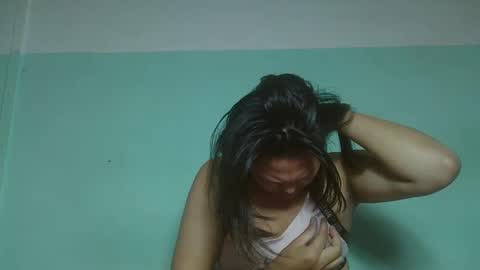 Snapshot of tahiniah chatting on March 7, 3:40 am tahiniah online show from March 7, 3:40 am