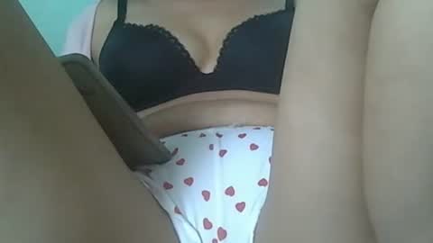 Snapshot of tahiniah chatting on October 1, 5:52 pm tahiniah online show from October 1, 5:52 pm