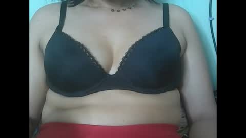 Snapshot of tahiniah chatting on October 17, 4:42 pm tahiniah online show from October 17, 4:42 pm