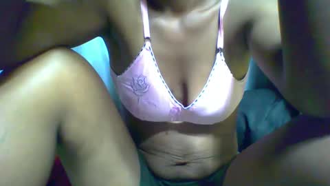 tahiryjosiah online show from February 5, 10:08 am