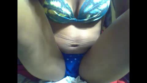 tahiryjosiah online show from February 6, 5:40 pm