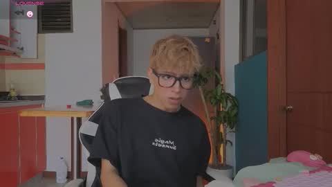 taichi online show from February 19, 5:20 pm