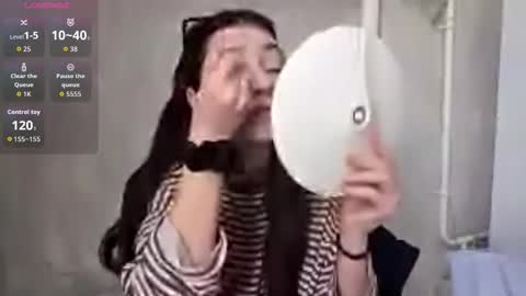 Lisss online show from March 8, 12:53 pm