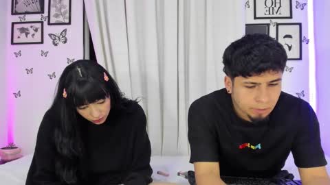 Snapshot of tainy_n_harley chatting on December 23, 7:28 am Liam and Juli online show from December 23, 7:28 am