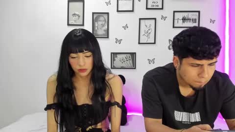 Snapshot of tainy_n_harley chatting on December 29, 8:00 am Liam and Juli online show from December 29, 8:00 am