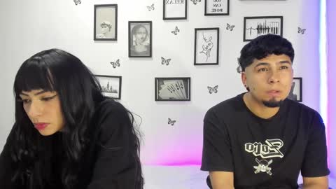 Snapshot of tainy_n_harley chatting on January 10, 7:04 am Liam and Juli online show from January 10, 7:04 am